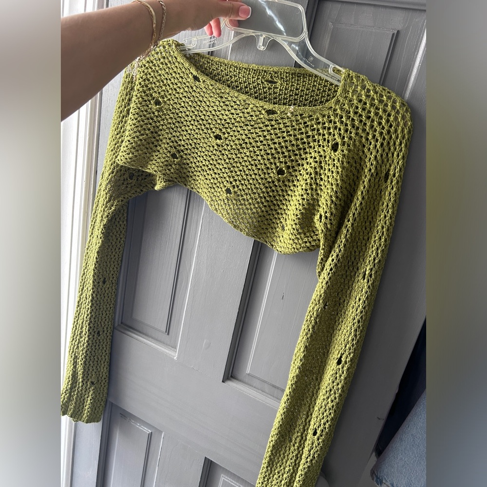 Cropped crochet knit green fashion nova “I’m all good crochet shrug sweater”